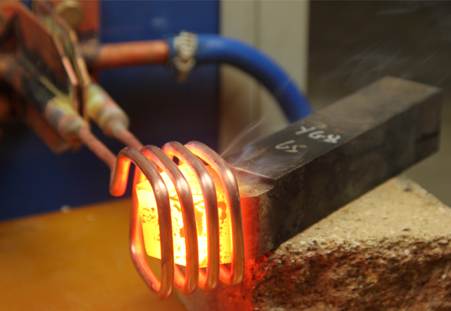 Induction_Heating_Equipment_For_Hard_Alloy_Carbide.jpg