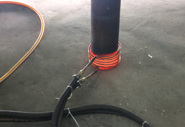 Induction_Heating_Equipment_For_Shrink_Fitting.jpg